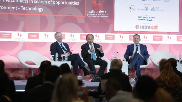 ECONOMIST – Φρ. Φουκουγιάμα: Δίλημμα Δημοκρατίας ποιος θα ρυθμίσει την Τεχνητή Νοημοσύνη 