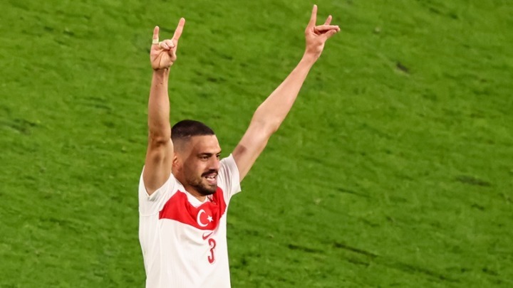 EURO 2004-H τιμωρία 2 αγωνιστικών στον Ντεμιράλ, το σκεπτικό της UEFA  και  η αντίδραση των Τούρκων