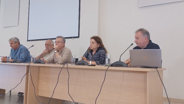 Η Ρέα Γαλανάκη στην εκδήλωση «Ιστορία και Λογοτεχνία» στο πάρκο Εθνικής Συμφιλίωσης, στον Γράμμο