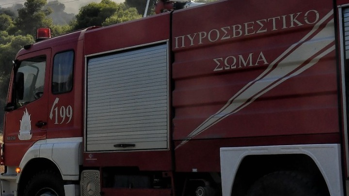 Κατασβέστηκε άμεσα φωτιά σε εξωτερικό χώρο του νοσοκομείου Δράμας