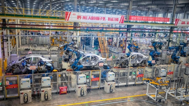 Kίνα-UBTECH: Συνεργασία με την FAW-Volkswagen για την οργάνωση βιομηχανικής μονάδας παραγωγής με τη χρήση ρομπότ