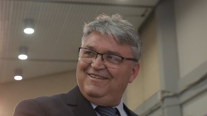 Ο πρόεδρος της ΝΙΚΗΣ Δ. Νατσιός για τον 34χρονο που διώκεται επειδή καλούσε σε διαδήλωση κατά του Europride