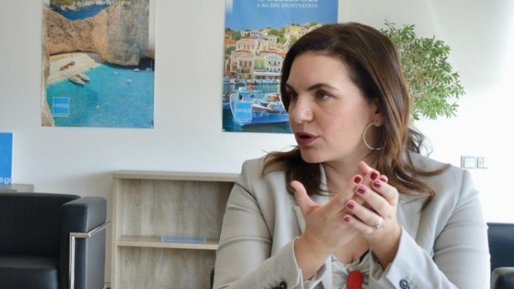 Παρέμβαση Όλγας Κεφαλογιάννη για περιστατικό ξυλοδαρμού τουριστών στο Ηράκλειο