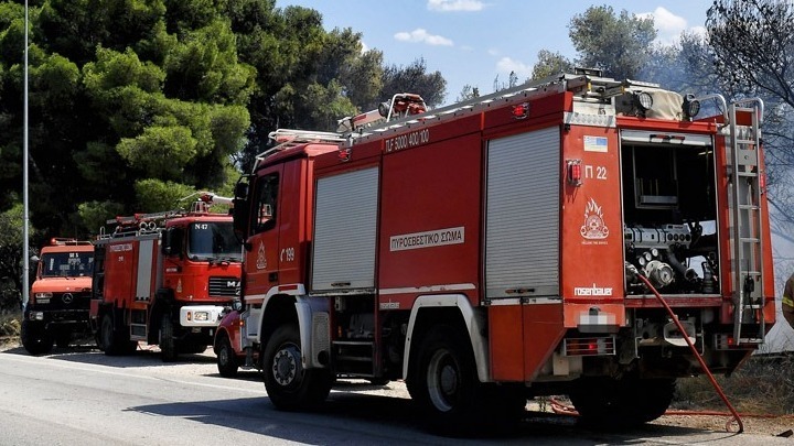 Πυρκαγιά στην Αγία Τριάδα Φαρσάλων – Προειδοποίηση μέσω 112 στους κατοίκους να είναι σε ετοιμότητα