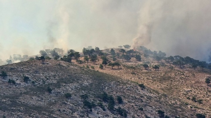 Πυροσβεστική: Βελτιωμένη η εικόνα στην πυρκαγιά στην Κω – Δύσκολη η κατάσταση στη Χίο – Πυρκαγιά στο Κατωφύγι Ηρακλείου