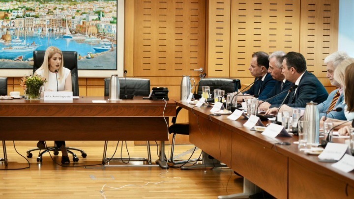 Στ. Καλαφάτης: «Δεν μπορεί η Κύπρος, κράτος – μέλος της Ε.Ε. να παραμένει το μόνο διχοτομημένο ευρωπαϊκό έδαφος»