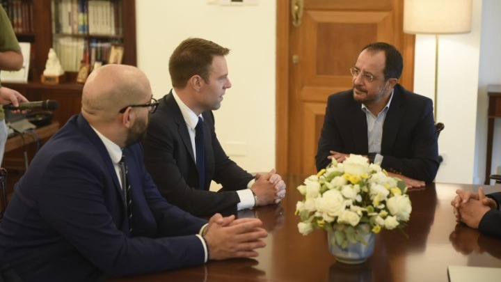 Την αμέριστη υποστήριξή του στην Κυπριακή Δημοκρατία για μια δίκαιη και βιώσιμη λύση στο Κυπριακό, εξέφρασε ο Στ. Κασσελάκης στο Ν. Χριστοδουλίδη