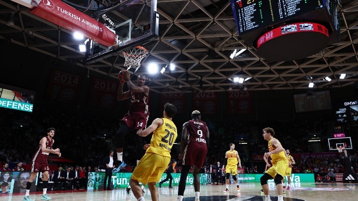 Επιστροφή του Σερζ Ιμπάκα στη Ρεάλ Μαδρίτης (φωτογραφίες)
