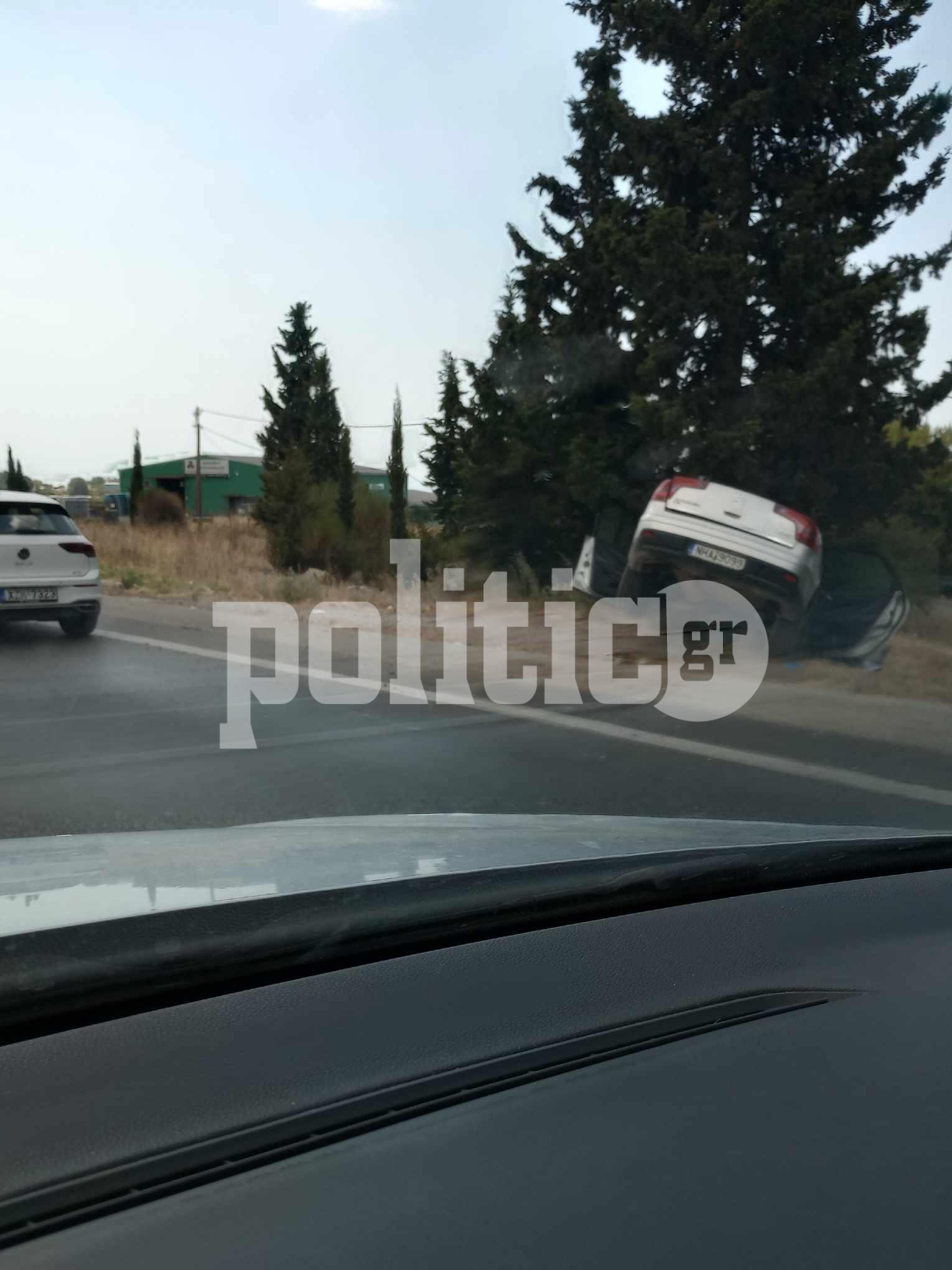 Θεσσαλονίκη: Τροχαίο στη Μουδανιών – ΙΧ εξετράπη της πορείας του και κατέληξε σε δέντρα