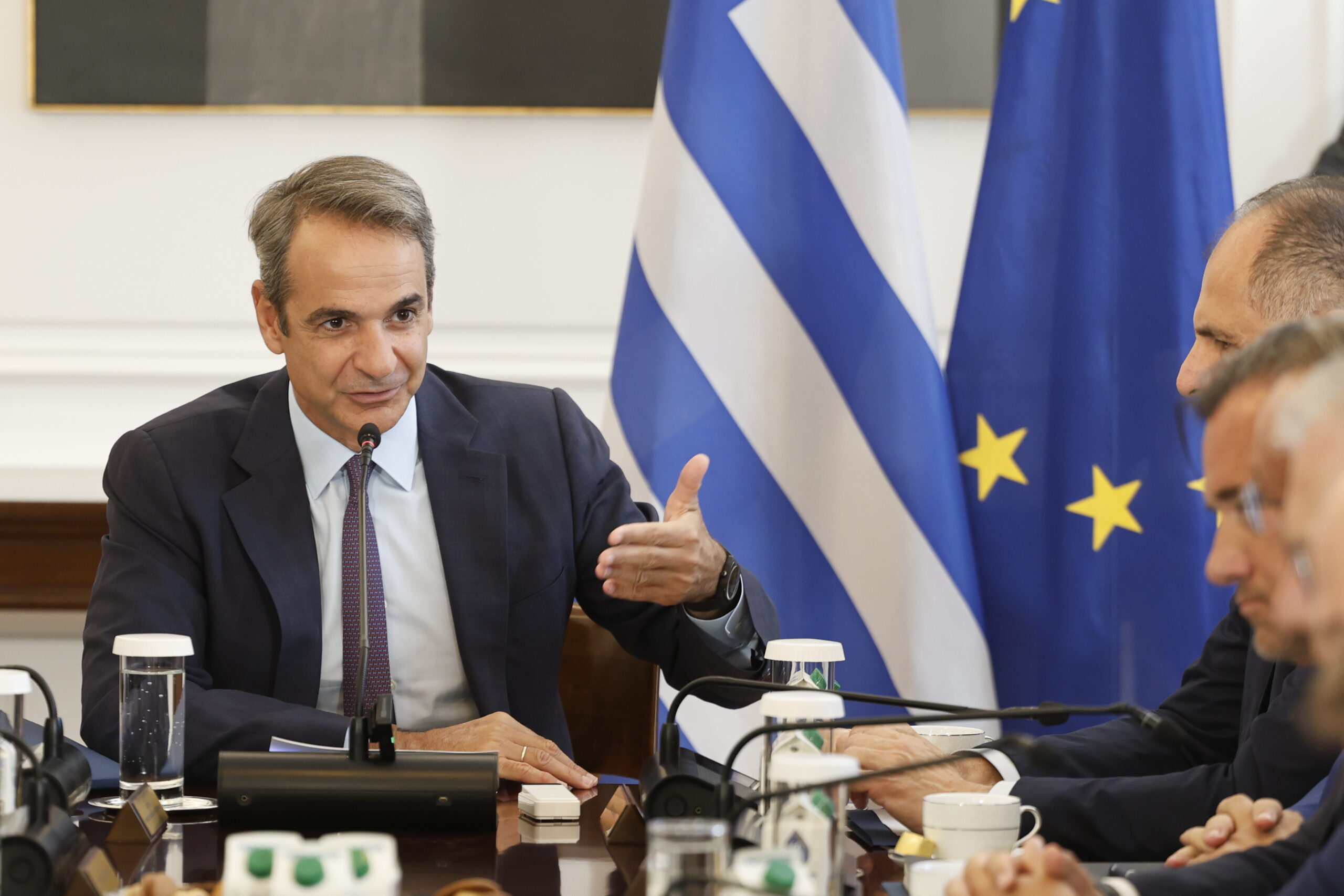 Σαρωτικός Ανασχηματισμός: Νέα κυβερνητική σύνθεση – Μετακινήσεις και καραμπόλες