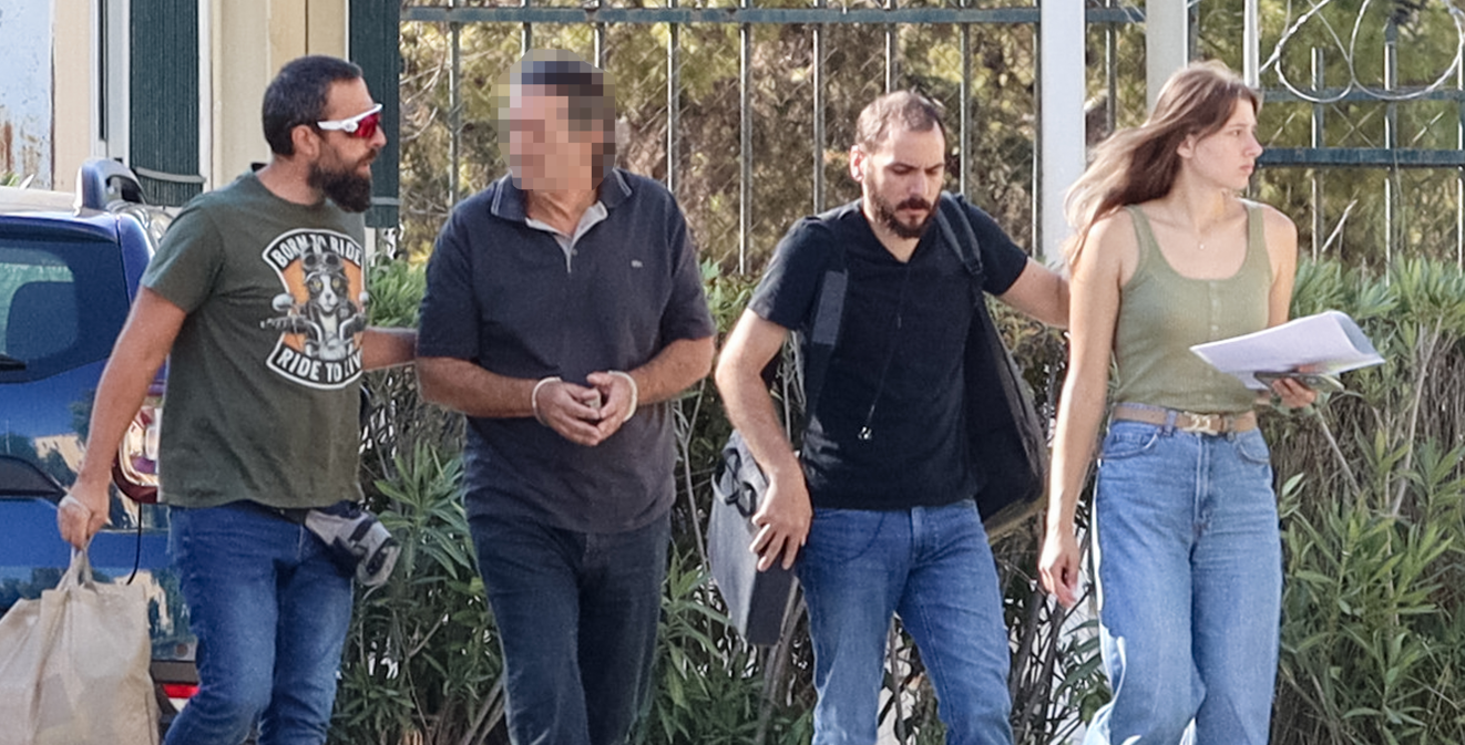 Βάρη: Προφυλακίστηκε ο 66χρονος για τις φωτιές – Κατηγορείται για 4 εμπρησμούς