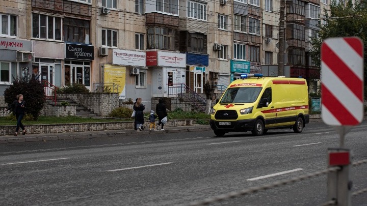 Ασθενοφόρο στην Κουρσκ της Ρωσίας πλήττεται από drone της Ουκρανίας – Δύο θάνατοι