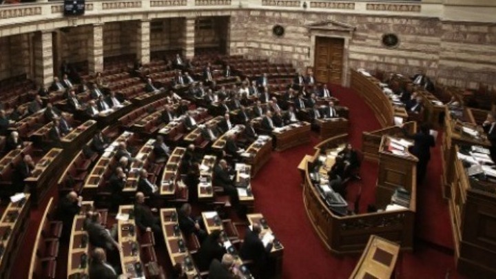 Βουλή: Απορρίφθηκε το αίτημα της αντιπολίτευσης για την κλήση εισαγγελικών λειτουργών σχετικά με το πόρισμα του Α.Π. στην υπόθεση των επισυνδέσεων