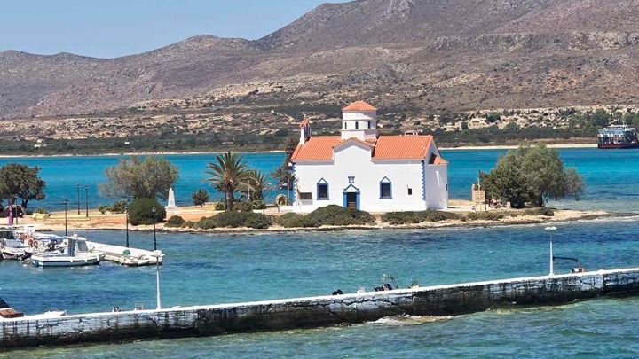 Η Ελαφόνησος στοχεύει στην αειφόρο τουριστική ανάπτυξη: Ένα πρότυπο για τα νησιά της Ελλάδας