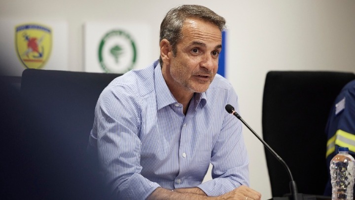 Πρωινή Επίσκεψη του Κυριάκου Μητσοτάκη στο Αμαξοστάσιο Νέων Λεωφορείων στο Κορωπί