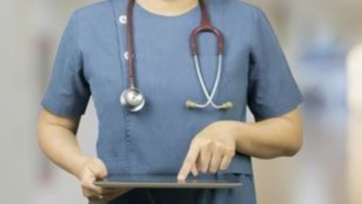 ΙΣΑ: Υποχρεωτική Εξέταση Αθλούμενων Μόνο σε Ιατρεία για Ιατρική Γνωμάτευση