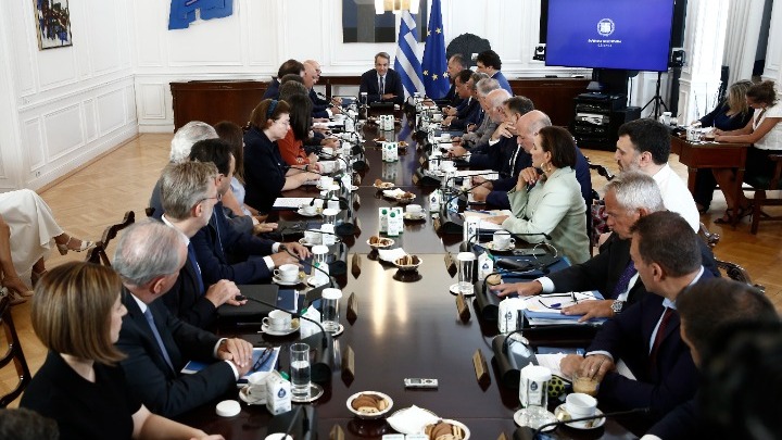 Κυριάκος Μητσοτάκης: Οι μόνιμες αυξήσεις στα εισοδήματα είναι η πιο αποτελεσματική απάντηση στην ακρίβεια
