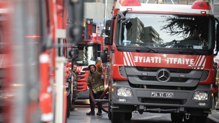 Πυρκαγιά στο Κορδελιό Σμύρνης