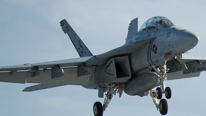 Συντριβή Ουκρανικού F-16: Αδιευκρίνιστα αίτια και ρωσικές επιθέσεις