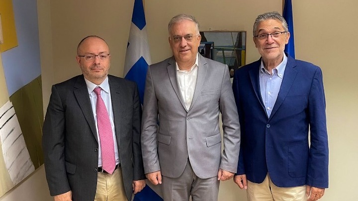 Συνάντηση του υπουργού Ανάπτυξης Τάκη Θεοδωρικάκου με τον Σύνδεσμο Βιομηχανιών Αττικής και Πειραιά