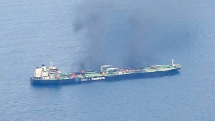 Σημαντική Προστασία για το Ελληνικό Πετρελαιοφόρο: Η Επιχείρηση Ασπίδες Αναλαμβάνει Δράση