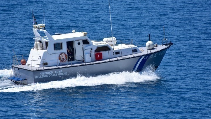 Τραυματισμός αναδεικνύει κίνδυνο στη θάλασσα για πατέρα και κόρη