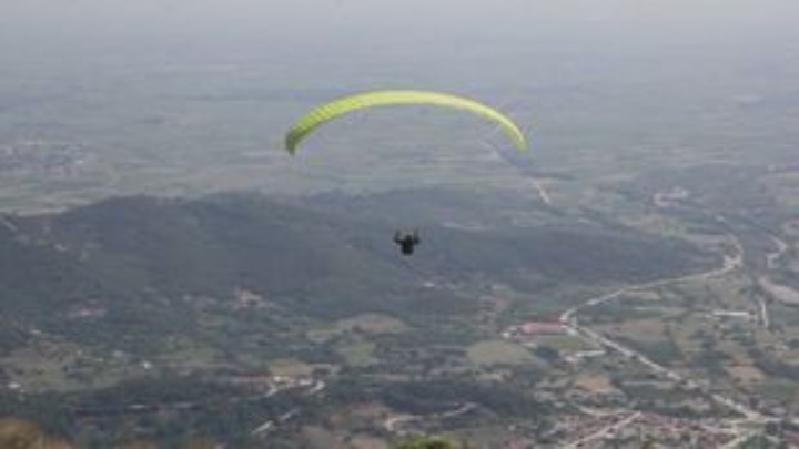 Ξάνθη: Θανάσιμος ατύχημα κατά τη διάρκεια πτήσης με μηχανοκίνητο αλεξίπτωτο πλαγιάς