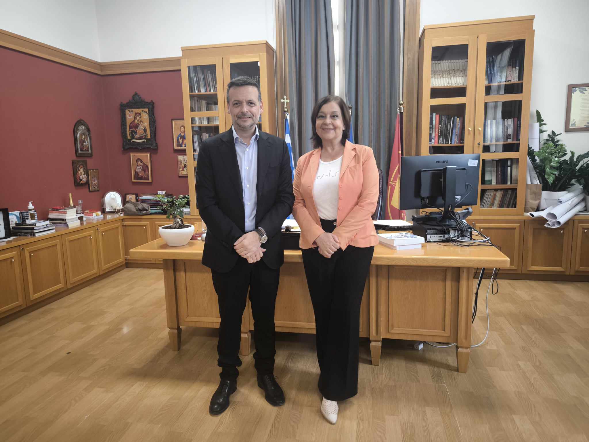 O δημόσιος χώρος και η αυτοδιοίκηση στο επίκεντρο της συνάντησης της Χρύσας Αράπογλου με τον Χάρη Δούκα