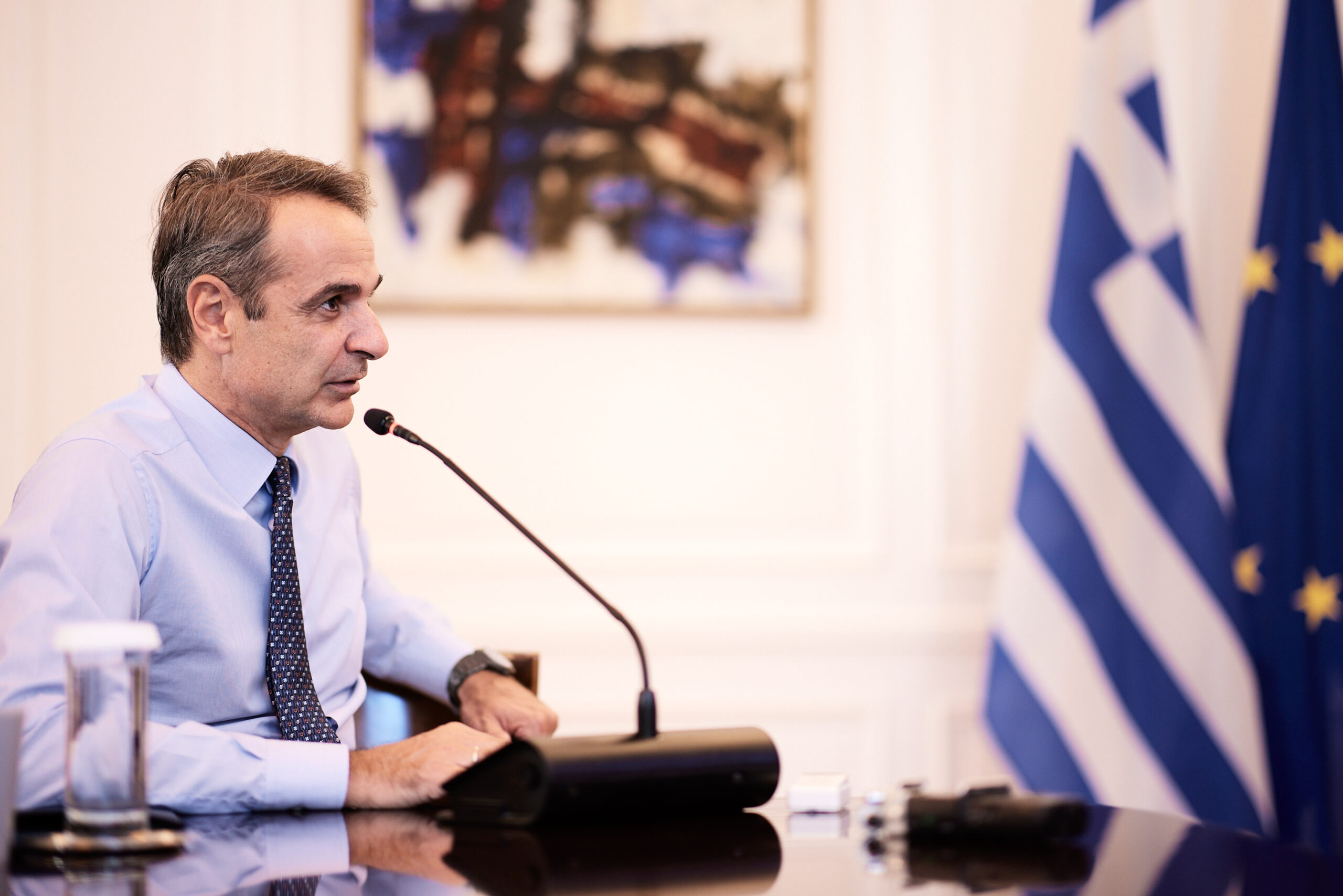 Ο Μητσοτάκης αλλάζει και πάλι τον εκλογικό νόμο για να φέρει την αυτοδυναμία στα μέτρα του