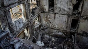 7 νεκροί από τη ρωσική επίθεση στη Λβιβ - O  Ζελένσκι ζητάει από τους συμμάχους του να επιτρέψουν πλήγματα μεγάλου βεληνεκούς