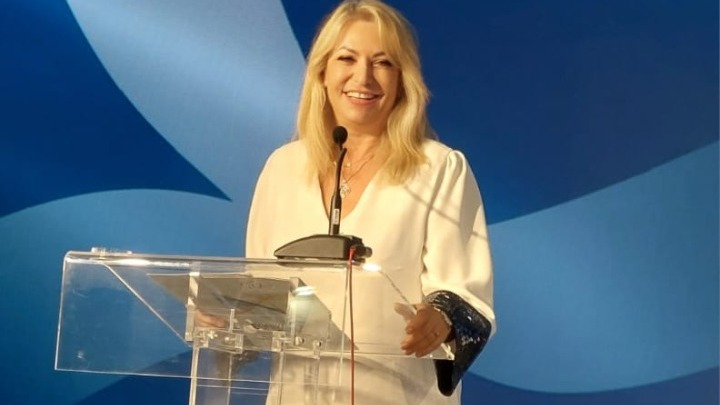 Στρατηγικές Ανάπτυξης: Η Άννα Μάνη-Παπαδημητρίου Ανακοινώνει Νέα Προγράμματα Ενίσχυσης Δεξιοτήτων