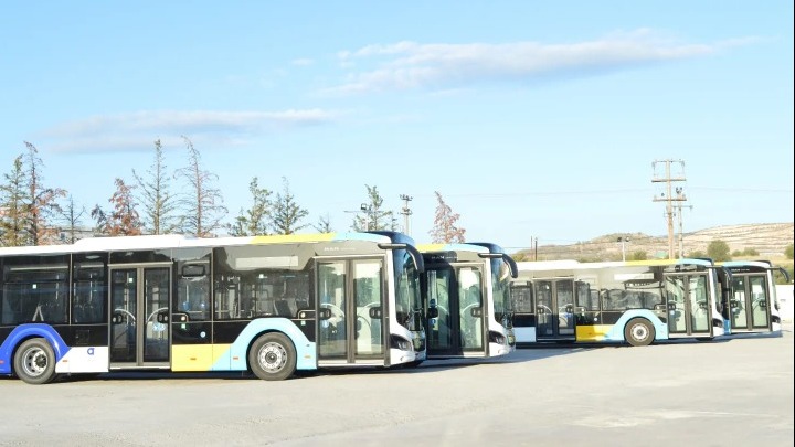 Αυξάνονται τα δρομολόγια στην Ανατολική Αττική με 20 νέα λεωφορεία