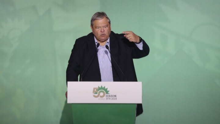 Ευάγγελος Βενιζέλος: «Η εξέλιξη του ΠΑΣΟΚ αντικατοπτρίζει την πορεία της Μεταπολίτευσης»