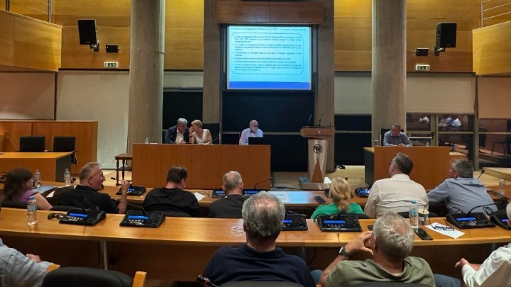 Η Αλεξάνδρα Σδούκου ενημερώνει τους δημάρχους Κεντρικής Μακεδονίας για το πρόγραμμα «Απόλλων»
