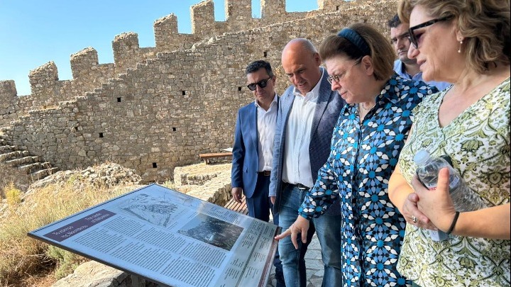 Εγκαίνια του Μουσείου Κάστρου Ναυπάκτου από τη Λ. Μενδώνη