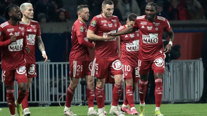 Μπρεστ: Ένα συναρπαστικό άλμα στο Champions League από την εξορία του Γκινγκάμπ