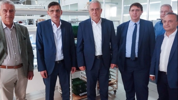 Νέα κίνητρα επενδύσεων στην Αλεξανδρούπολη από τον Τάκη Θεοδωρικάκο