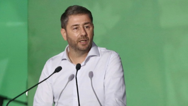 Περιοδεία Ν. Ανδρουλάκη στην αγορά της Λαμίας
