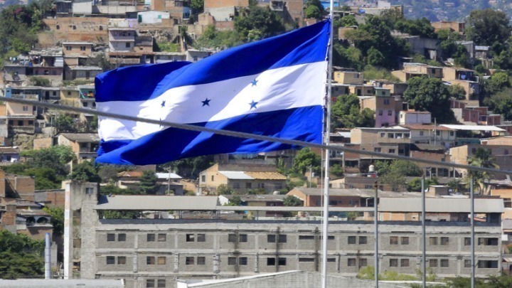 Δολοφονία υπερασπιστή του περιβάλλοντος στην Ονδούρα: Υποσχέσεις για δικαιοσύνη από την πρόεδρο Κάστρο