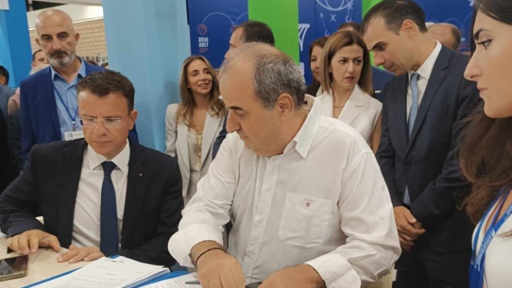 Υπογράφηκαν οι Συμβάσεις για την Ενεργειακή Αναβάθμιση 10 Νοσοκομείων και 2 Κέντρων Υγείας