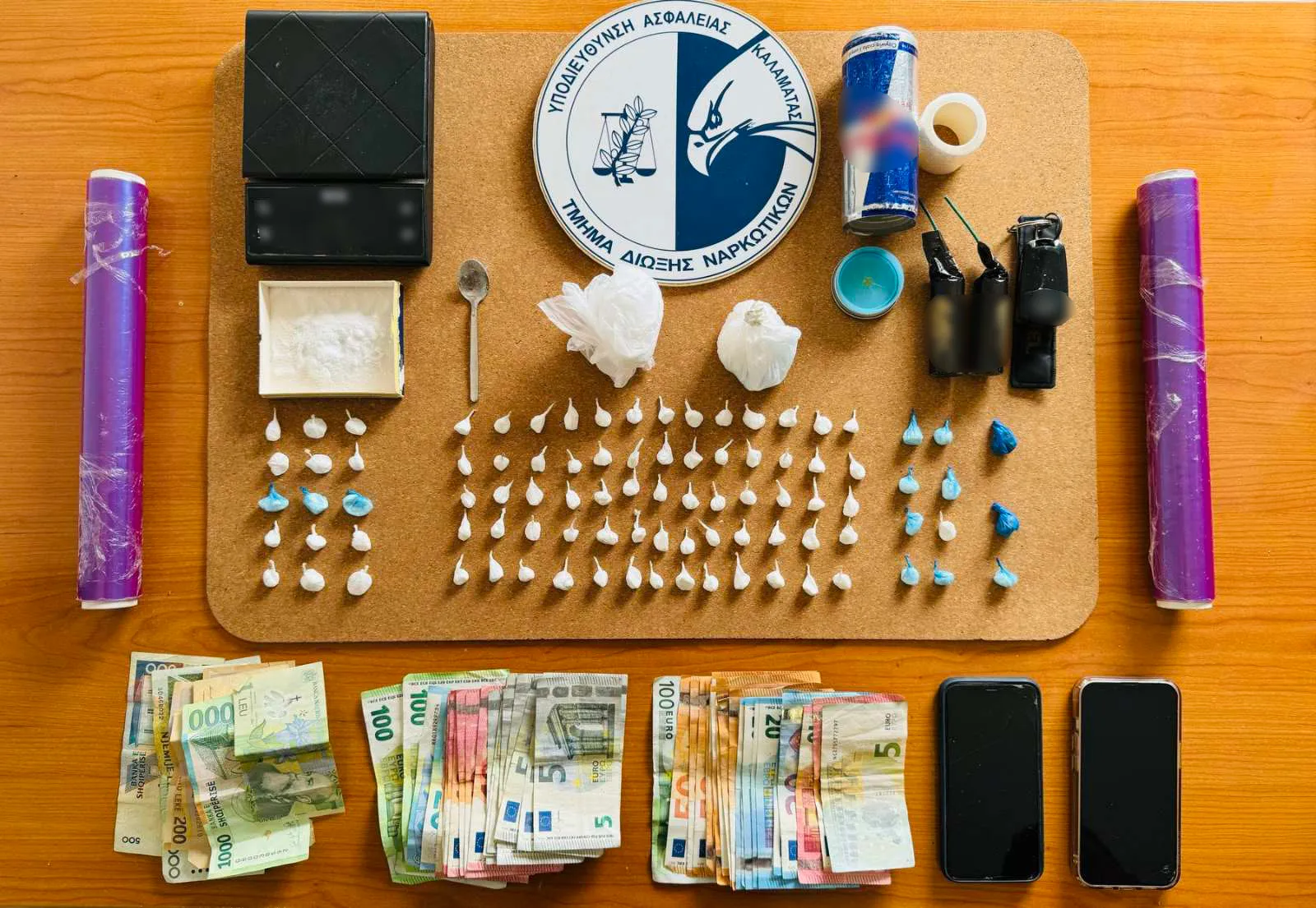 Καλαμάτα: 23χρονος διακινούσε κοκαίνη και κάνναβη – Συνελήφθησαν τέσσερα άτομα