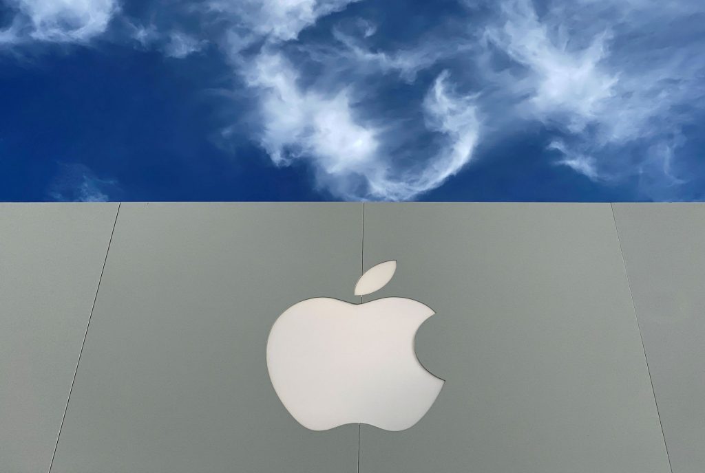 Apple: Πληρώνει έως και 1 εκατομμύριο για… να την χακάρουν  Να βρεθούν τα τρωτά σημεία