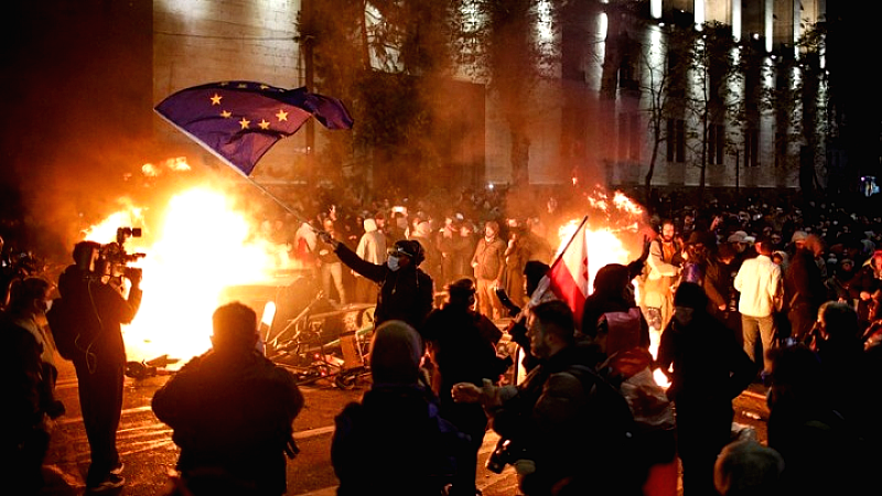 Απογοητευτική η αναστολή των ενταξιακών συνομιλιών της Γεωργίας, σύμφωνα με τον απεσταλμένο της ΕΕ