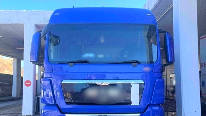 Σύλληψη αλλοδαπού στην Αλεξανδρούπολη για μεταφορά παράνομων μεταναστών