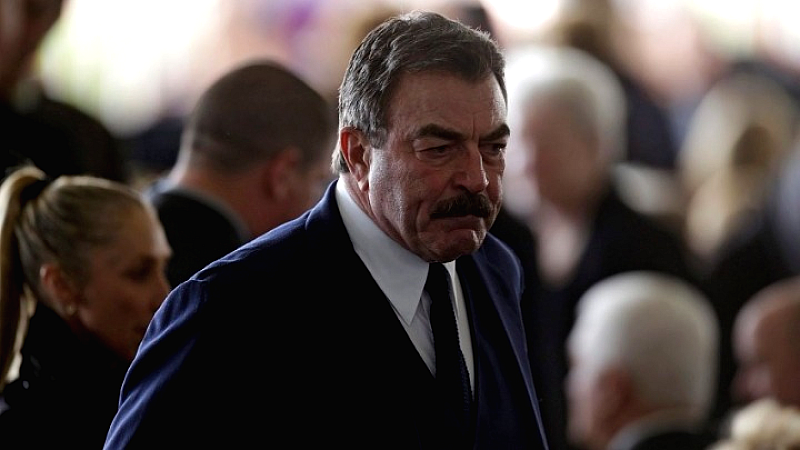 Ο Τομ Σέλεκ αποχαιρετά το «Blue Bloods» και σκέφτεται μια νέα καριέρα σε γουέστερν