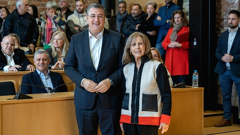 Ορκωμοσία της νέας περιφερειάρχου Κεντρικής Μακεδονίας Αθηνάς Αηδονά