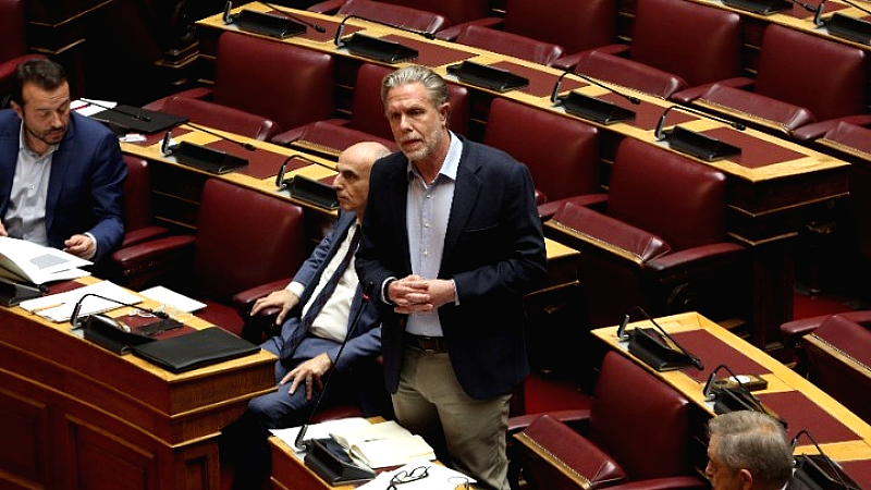 Προϋπολογισμός 2025: Σφοδρές επιθέσεις της αντιπολίτευσης κατά της οικονομικής πολιτικής