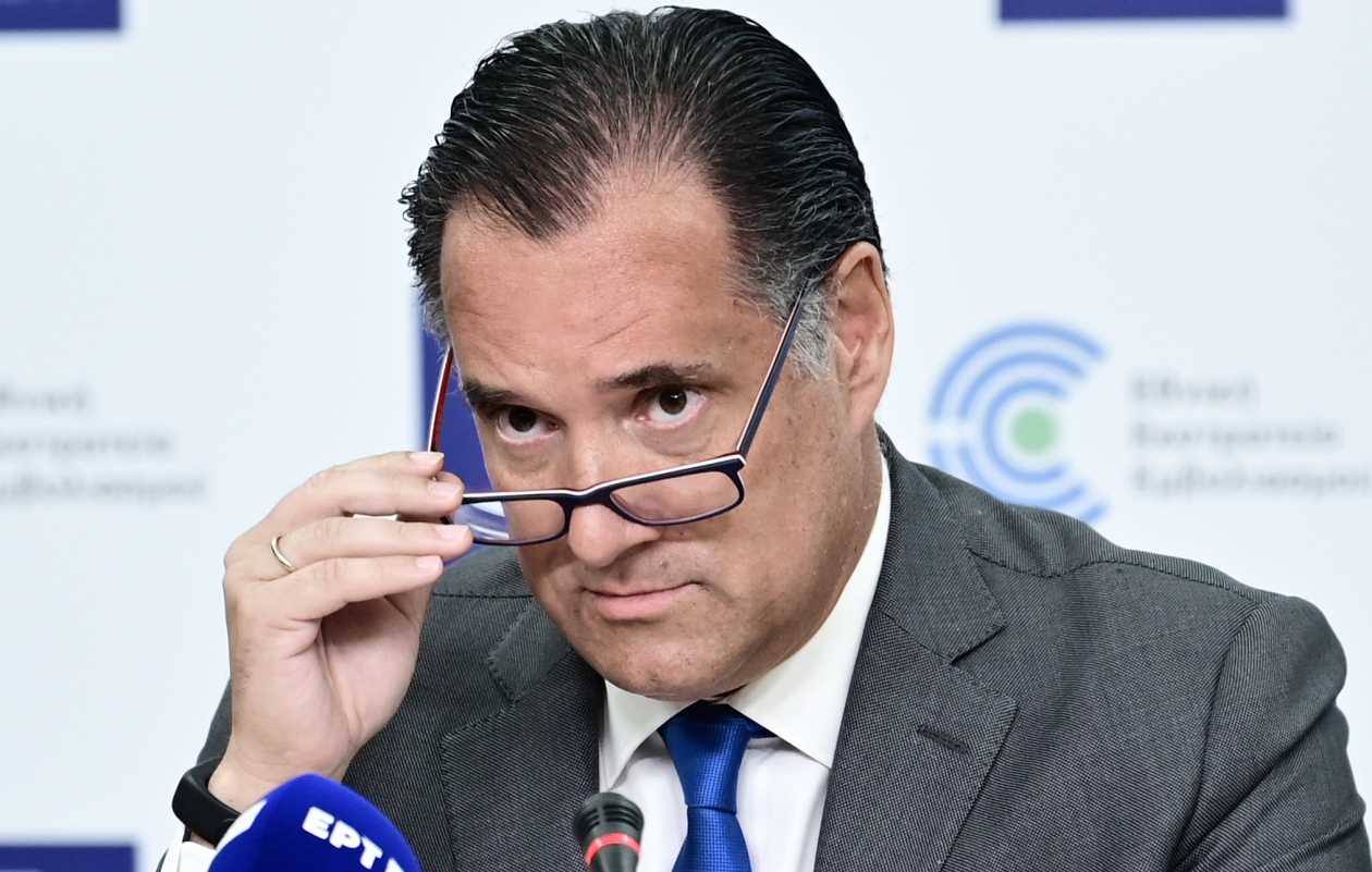 Ένα μήνα χωρίς Άδωνι – Τι σηματοδοτεί η τηλεοπτική απουσία