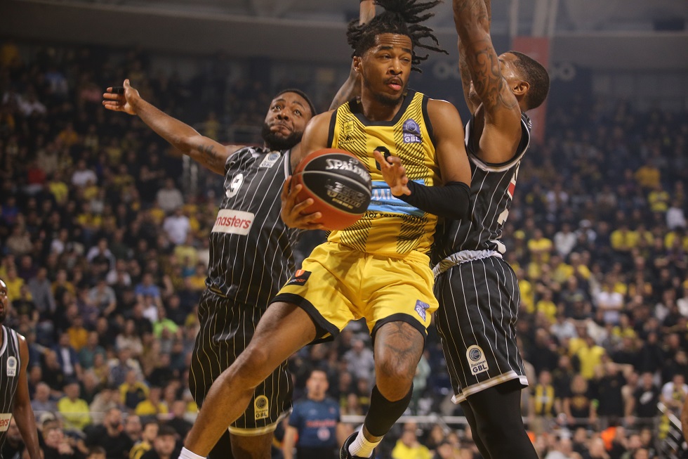 Άρης – ΠΑΟΚ 88-82: Οι κίτρινοι κατέκτησαν το ντέρμπι
