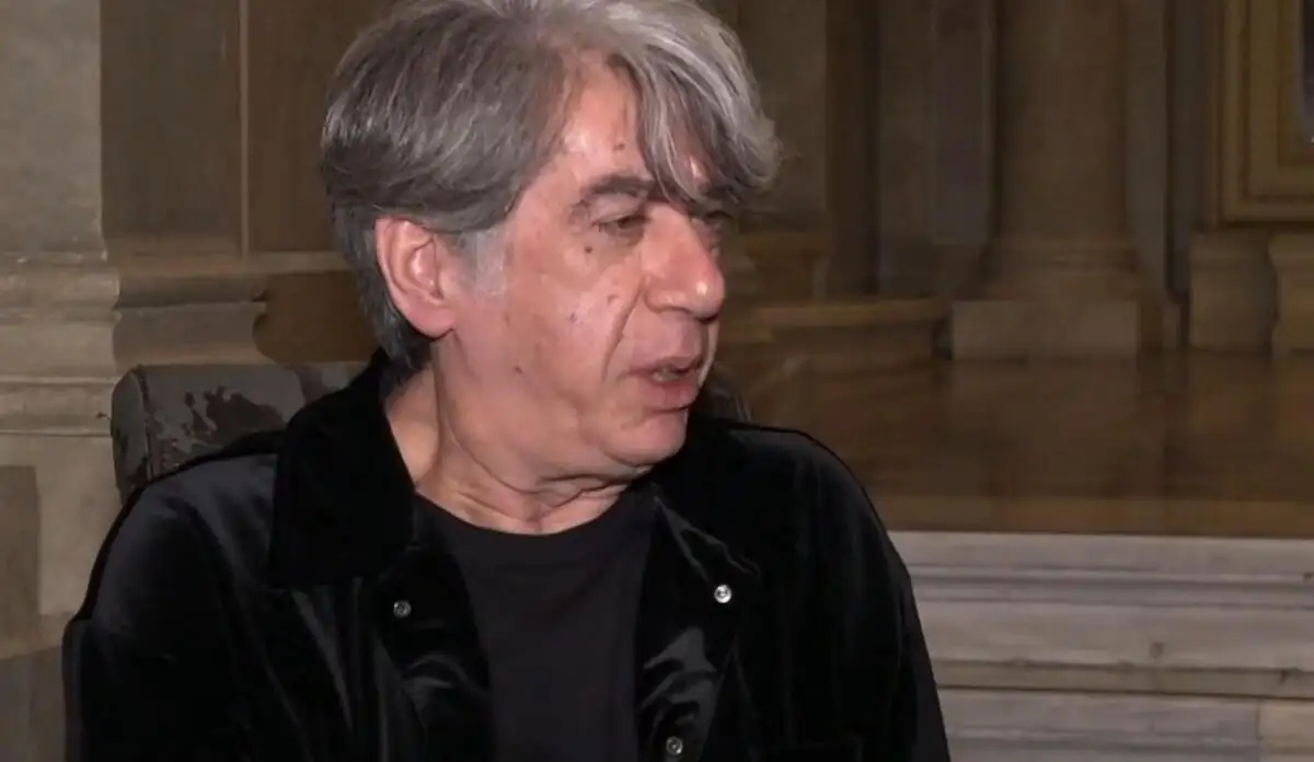 Κώστας Μπερικόπουλος για το Maestro: Ανατροπές και κέφι στον ρόλο του Δημοσθένη